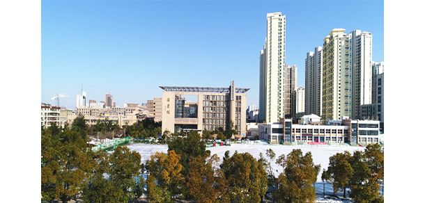 安徽工貿(mào)職業(yè)技術學院 - 最美大學