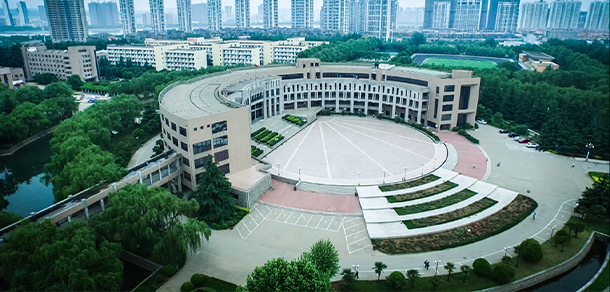 我的大學(xué)-大學(xué)志