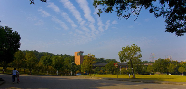 文華學院 - 最美大學