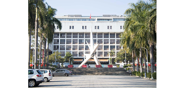 東莞理工學院 - 最美大學