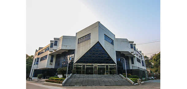 東莞理工學院 - 最美大學