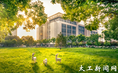 文化標(biāo)識(shí)：校名題寫 / 校徽設(shè)計(jì)